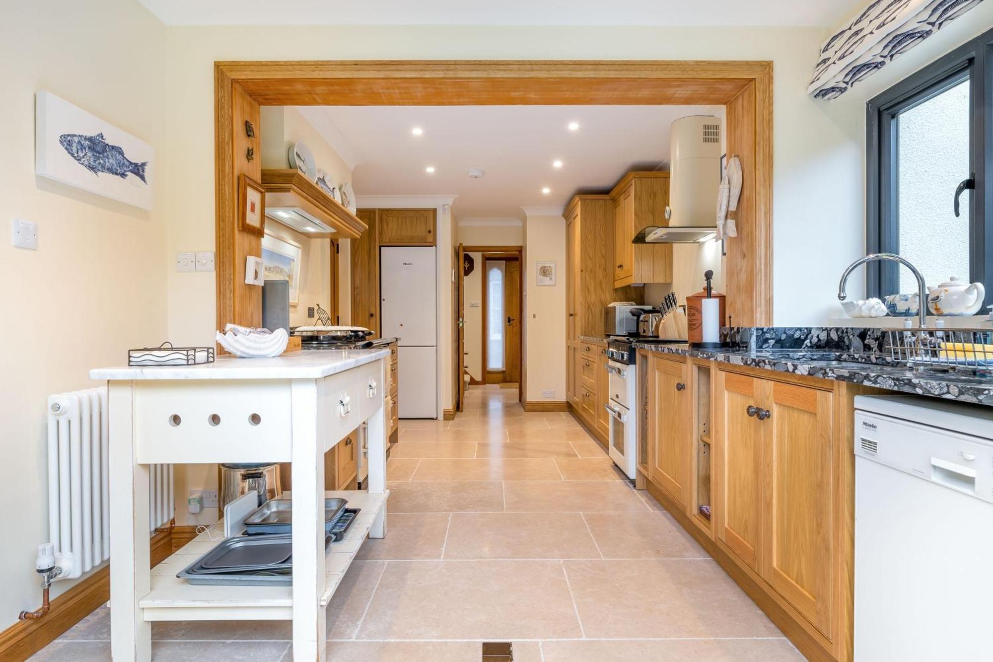 High Quality Detached House With Parking St. Ives Βίλα Εξωτερικό φωτογραφία